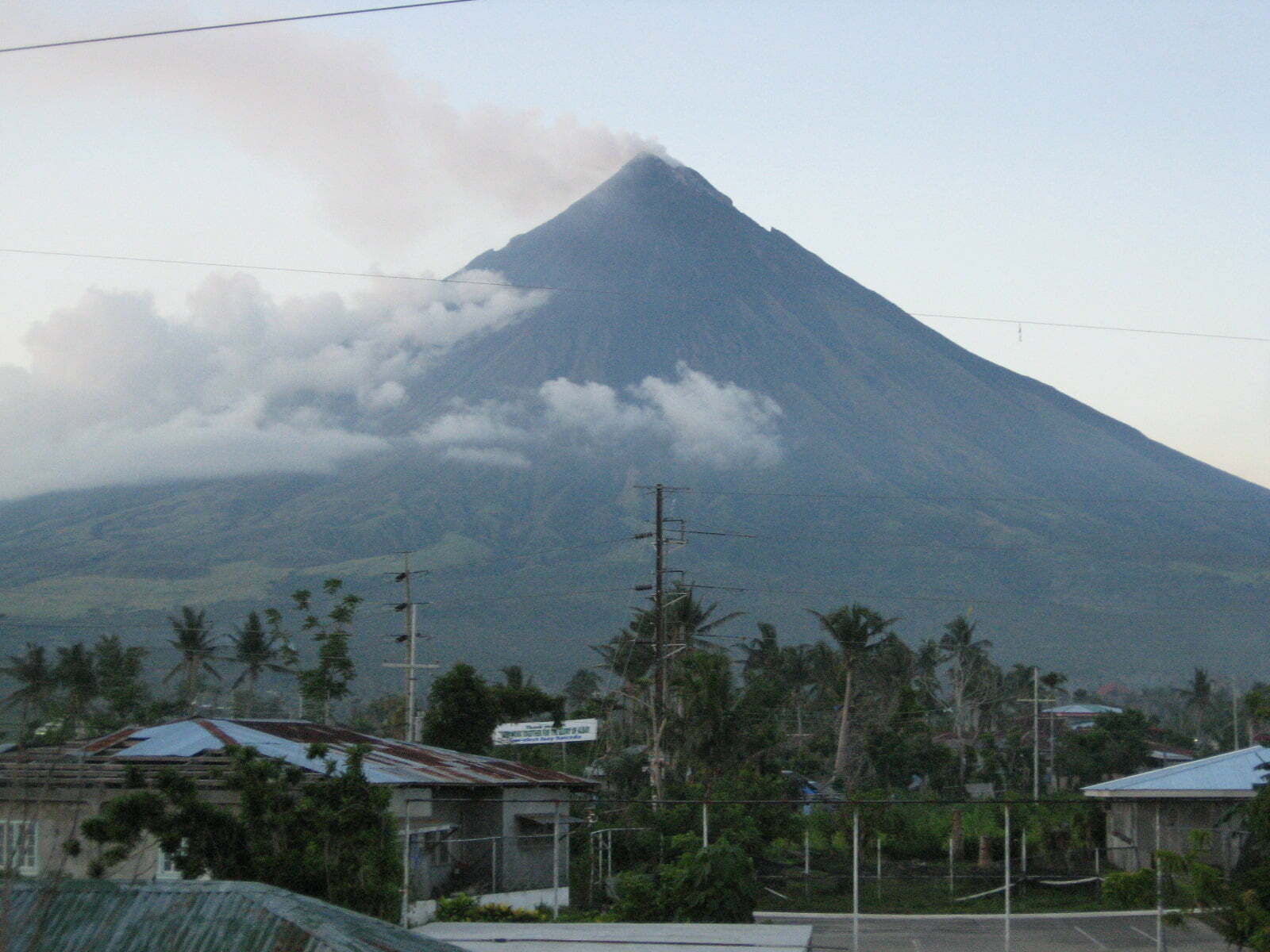 Mayon