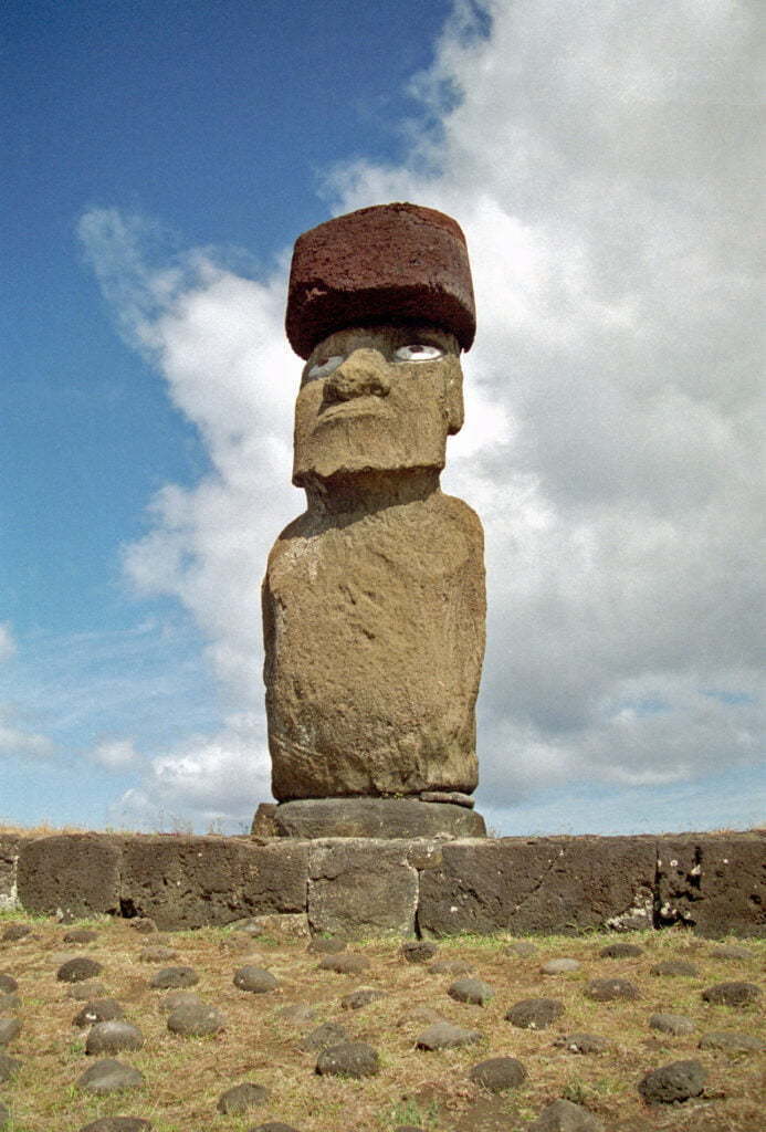 Posągi moai z Wyspy Wielkanocnej